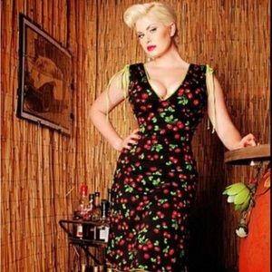 Pinup Girl Clothing Anna dress in Black Cherry